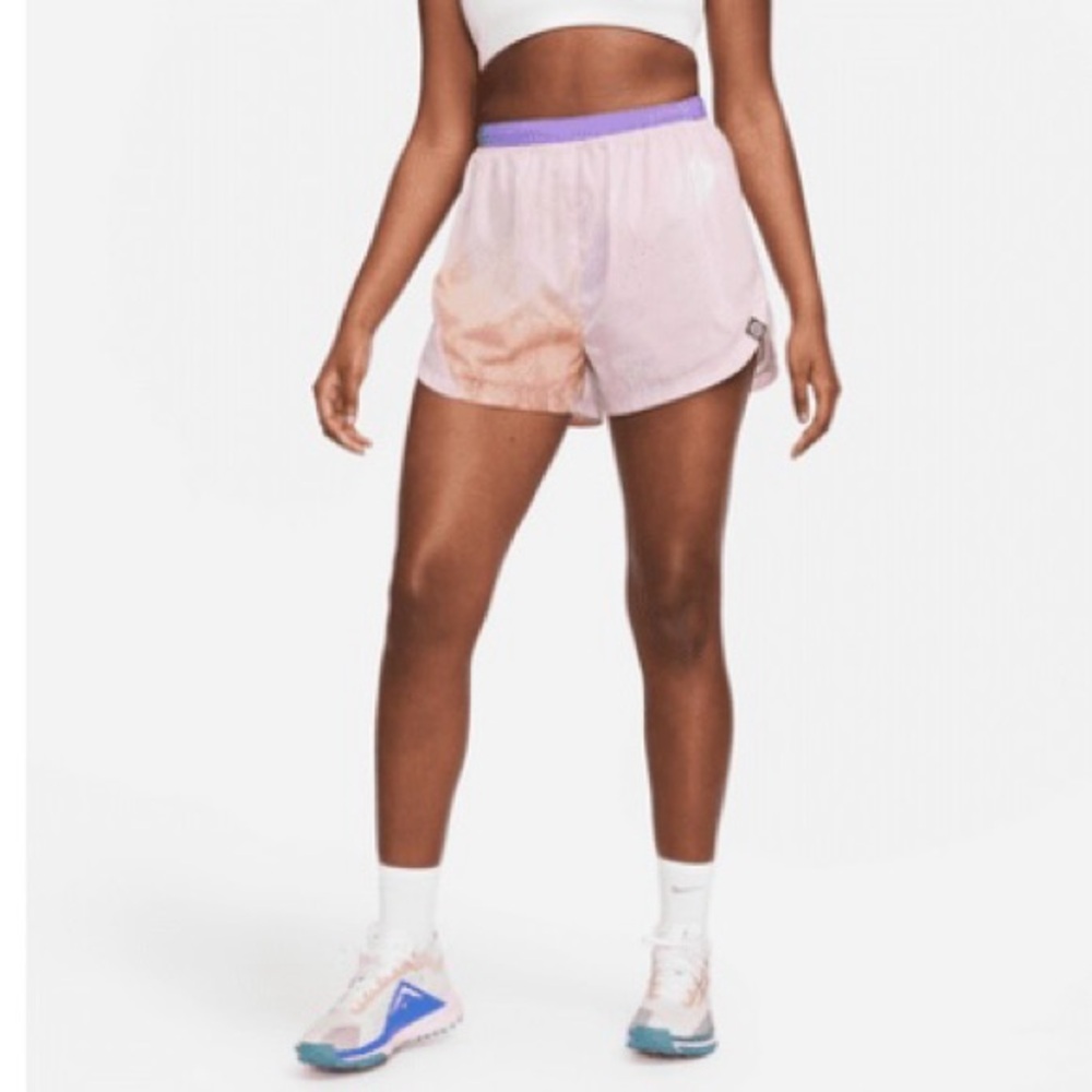 Nike Women’s Dri-Fit Repel size XS